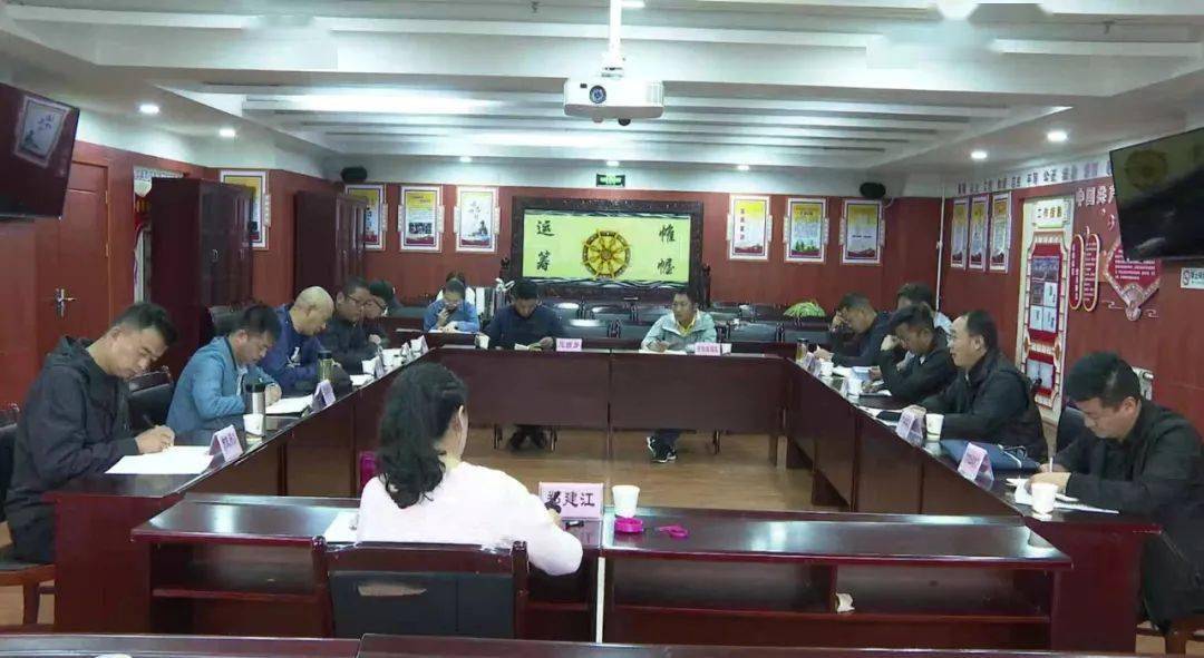 香格里拉縣民政局最新領(lǐng)導(dǎo)