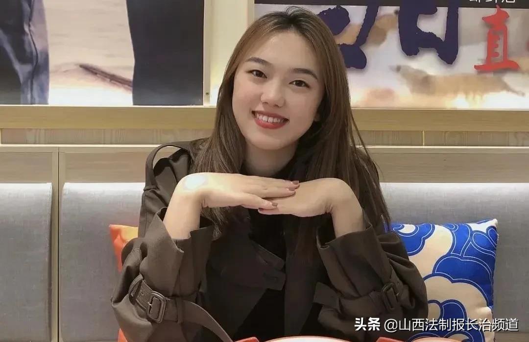 抖音網(wǎng)紅視頻風(fēng)潮，引領(lǐng)潮流與文化傳播的新力量
