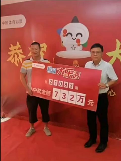 燦哥最新動(dòng)態(tài)揭秘，生活點(diǎn)滴與全新歷程