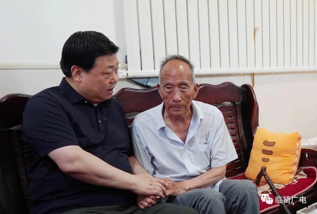 臨猗縣政府發(fā)布通告，推動(dòng)縣域經(jīng)濟(jì)發(fā)展，提高民生福祉水平
