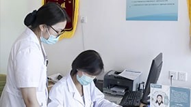 探索最新抑郁癥治療領(lǐng)域，領(lǐng)先醫(yī)院的抑郁癥治療之道