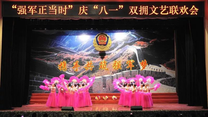 八一建軍節(jié)舞蹈融合傳統(tǒng)與現(xiàn)代，展現(xiàn)獨(dú)特軍旅風(fēng)采